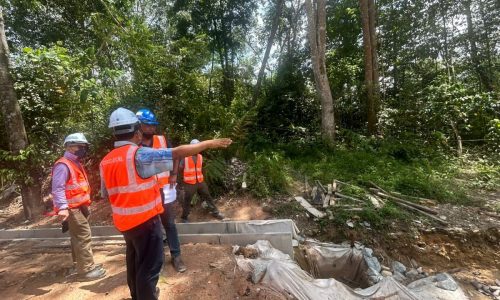 26532e7d-546f-454f-9040-c554430b3d0b