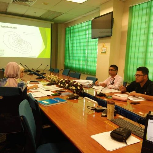 301416ec-0aaf-45ac-a875-5d0d6a9f2b76