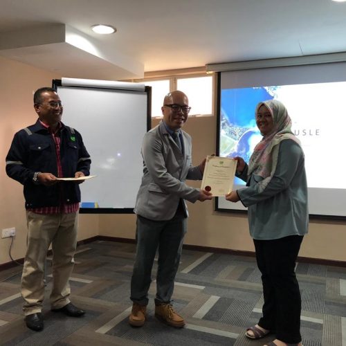 PHOTO-2018-12-06-08-23-20(1)